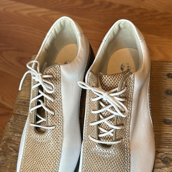 FootJoy LoPro Collection White Tan Oxford Golf Shoes w/Softspikes Mens 7M NWOT - Picture 4 of 9